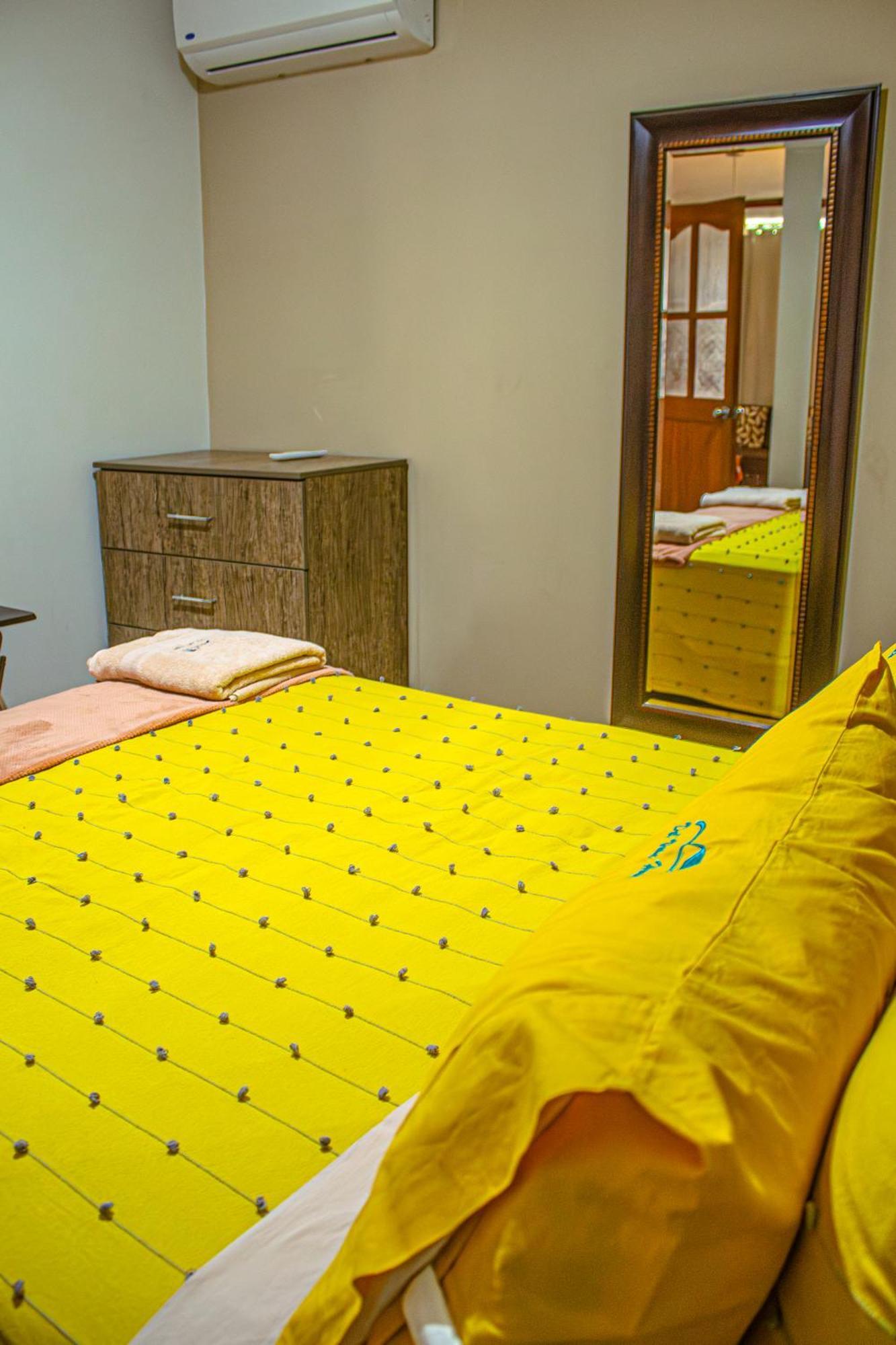 Del Valle House 伊察 外观 照片