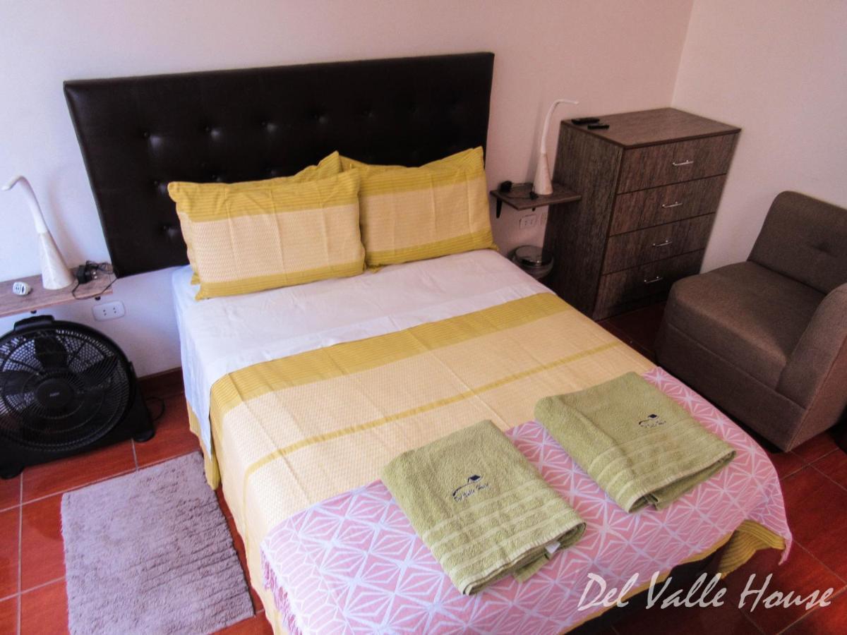 Del Valle House 伊察 外观 照片